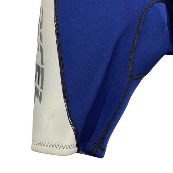Xcel Axis 2mm Hydroflex Shorty Wetsuit Size Small Navy Gray Nylon Back Zipper - Picture 16 of 16